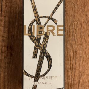 Libre Eau de Parfum Collector Edition (Dress Me Wild) Yves Saint Laurent للنساء (High Coby)